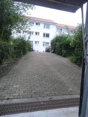 Garagen Auffahrt