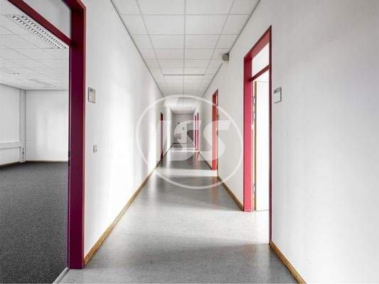 Flur im 4. OG Bauteil C