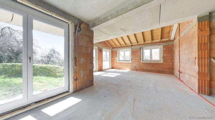 EG I Blick zum großzügigen Wohnbereich