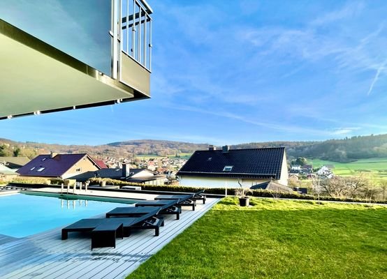 Ausblick vom Pool