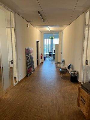 Flur 3.OG.jpg