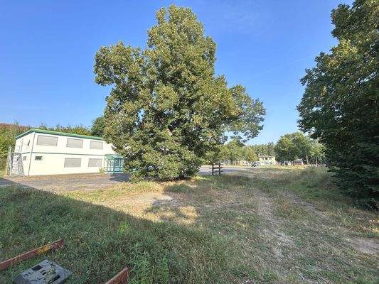 Gewerbegrundstück, Bild 3