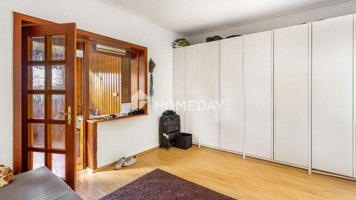 1. OG Schlafzimmer 2 1