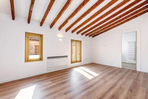 Schlafzimmer mit Badezimmer en Suite