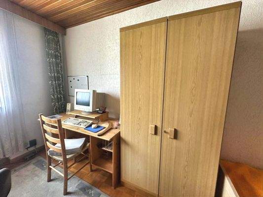 Schlafzimmer 2 DG Ansicht 2