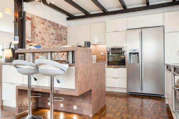 Küche 1.OG - (KI generiert)