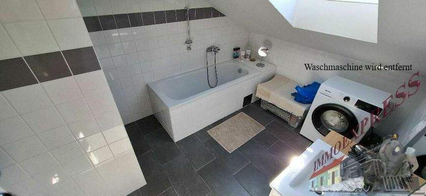 20250904_120949_resized