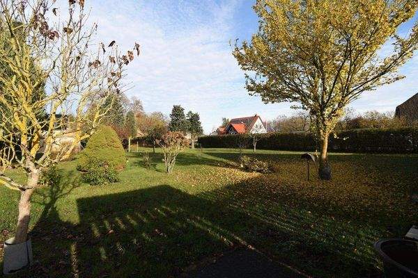 seitlicher Grundstücksbereich