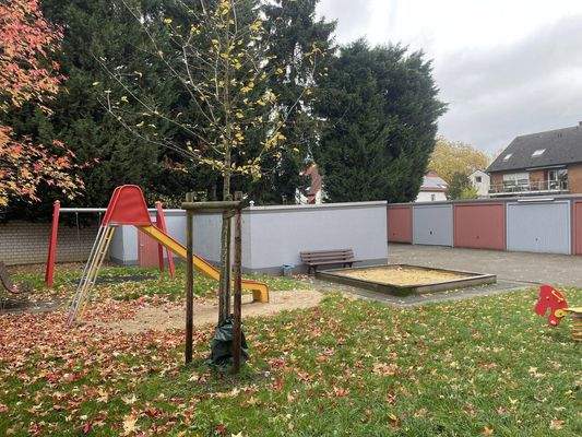 Spielplatz im Innenhof