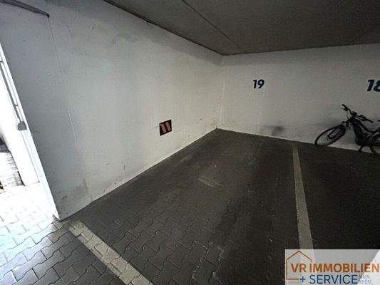 Tiefgaragenstellplatz