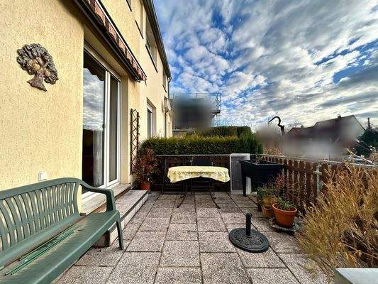 Terrasse am Wohnzimmer