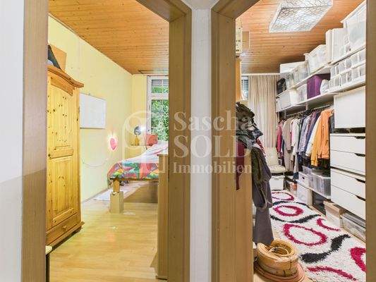 Schlaf-/Ankleidezimmer