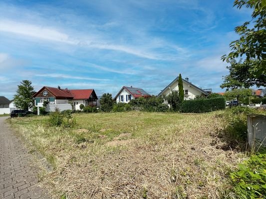 Blick auf Grundstück