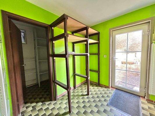 Vorzimmer &amp; Abstellraum