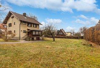 Großer Garten, viele Möglichkeiten