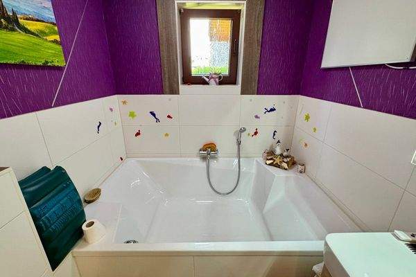 Badezimmer : XL Wanne