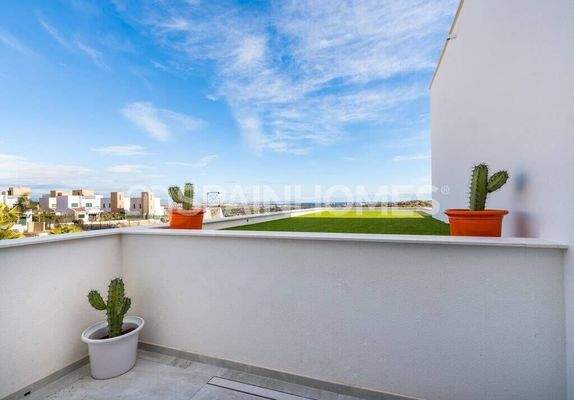 Deluxe Villas Surrounded by Pure Nature in Rojales, Costa Blanca