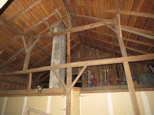 eingebretterter Dachstuhl 
