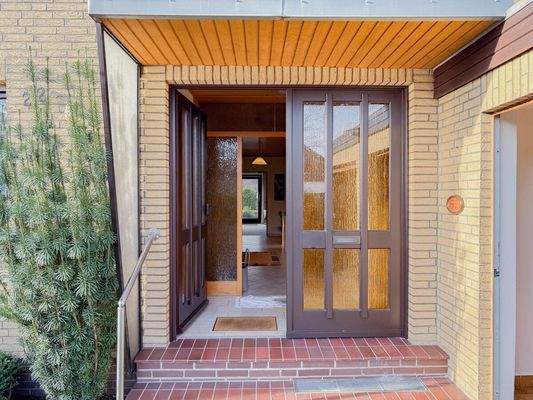 Außenansicht Eingangstür