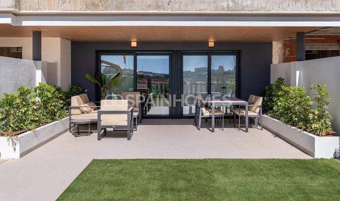 Contemporary Apartments in a Social Complex in Torrevieja