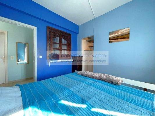 786e80849327453fae0f38c16a5c74e2-original