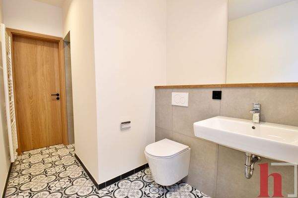 Wohnung 2 - Badezimmer