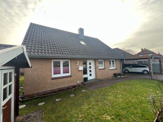 Vorderansicht Haus  .jpeg