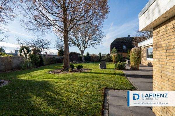 großer Garten nach Süden