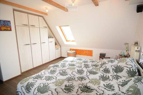 14Schlafzimmer inkl Einbauschränke