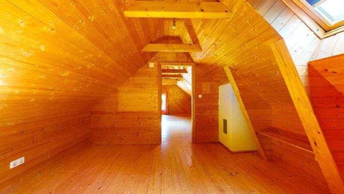 Zimmer 1 Wohnung OG/DG