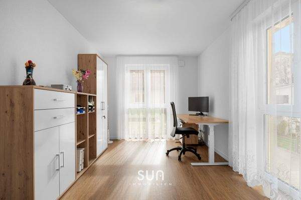 Arbeitszimmer Hauptwohnung