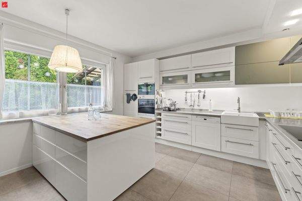 Moderne Einbauküche