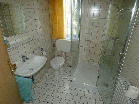 EG - Ferienwohnung Bad