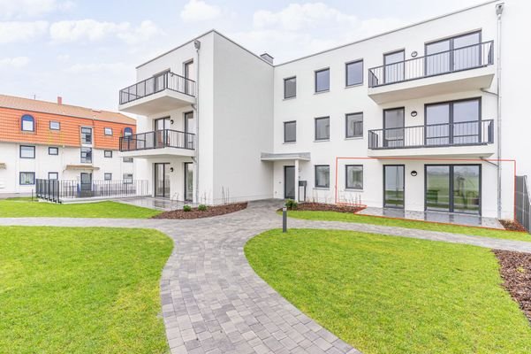 Aussenansicht mit Terrasse 