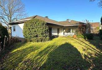 Gartenfreunde aufgepasst! Einfamilienhaus zentral in Königswinter -Oberpleis