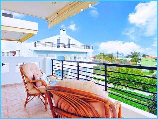 3111b801f93e4719b215a6fa5c513ce0-original