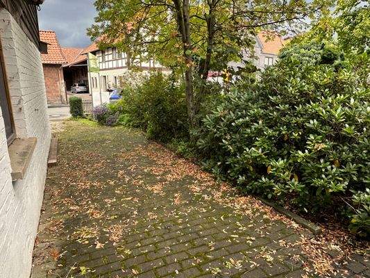 4 seitenansicht-doppelhaushaelfte-hilkerode-rkm-immobilienkontor.jpg