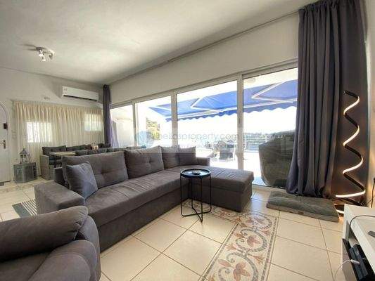 d9be3014c88a4ce8a98b440107fcb0ce-original