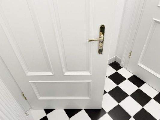 Historisch nachempfundene Ausstattung