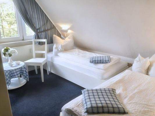 Wohnung 1 - Schlafzimmer