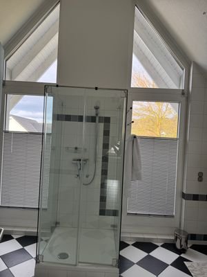 Badezimmer DG
