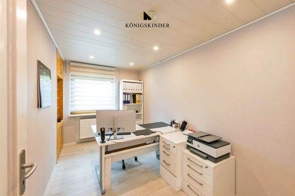 Zweites Büro oder Kinderzimmer