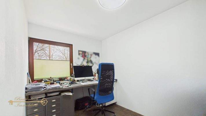 Büro / Schlafzimmer