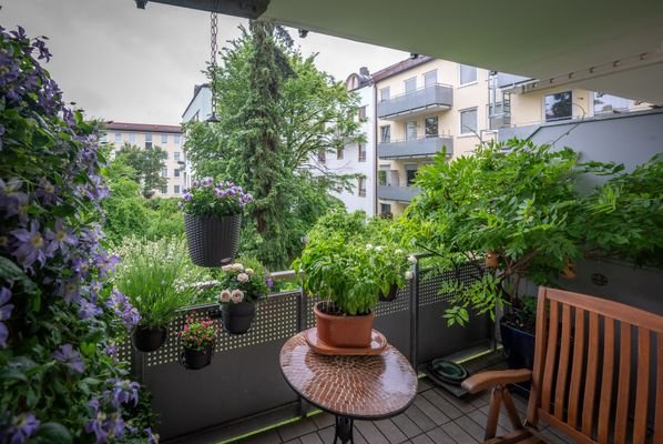 Balkon in den Innenhof