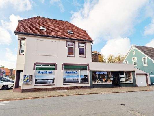 Wohn- und Geschäftshaus