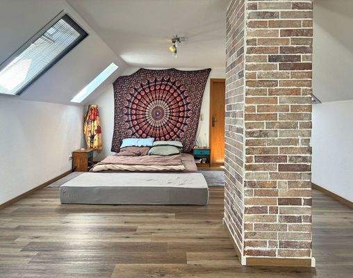 OG_Durchgangs-/ Schlafzimmer