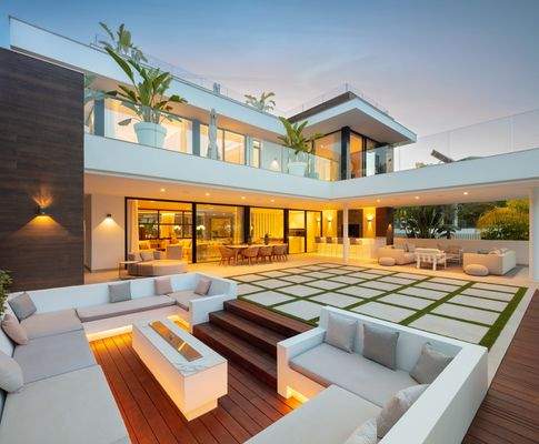 Photo: Villa in Nueva Andalucia