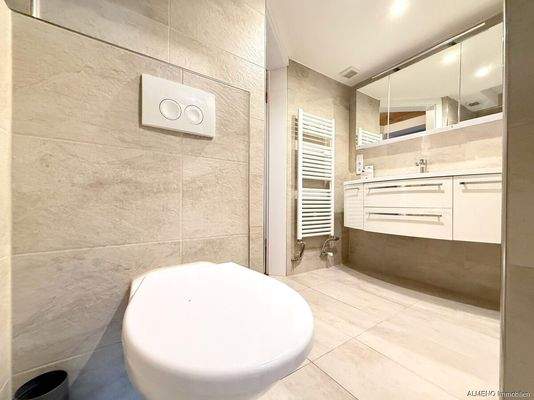 Wohnfreude pur unter einem großen Dach (15)