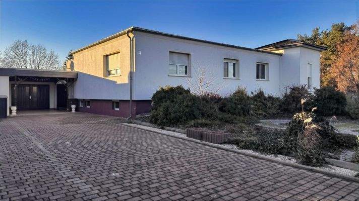 Eingangsbereich WE 1, Ferienwohnung und Garage