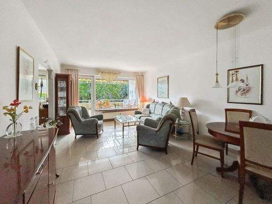 Wohn- und Essbereich